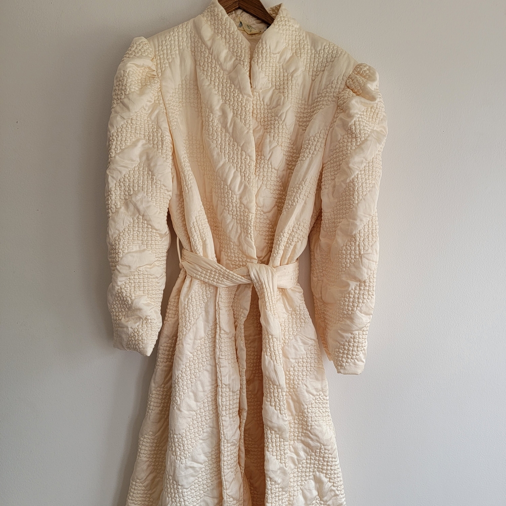 Cream Quilted Women's Robe with Waist Tie